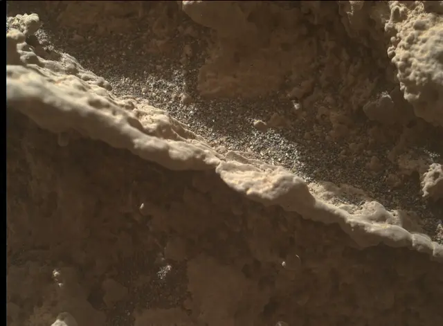 Sol 3599: Mars Hand Lens Imager (MAHLI)
