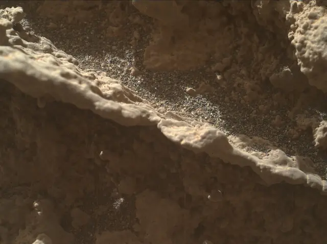 Sol 3599: Mars Hand Lens Imager (MAHLI)