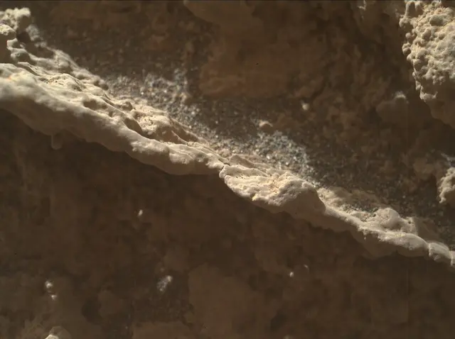 Sol 3599: Mars Hand Lens Imager (MAHLI)