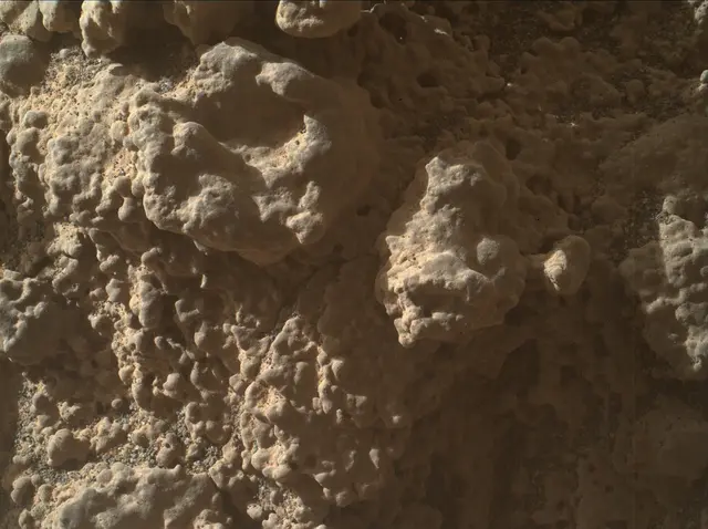 Sol 3599: Mars Hand Lens Imager (MAHLI)