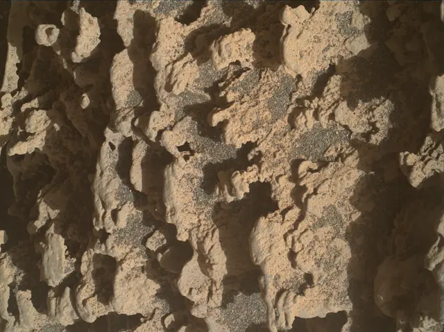 Sol 3599: Mars Hand Lens Imager (MAHLI)
