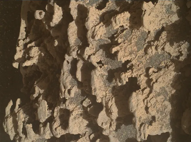 Sol 3599: Mars Hand Lens Imager (MAHLI)
