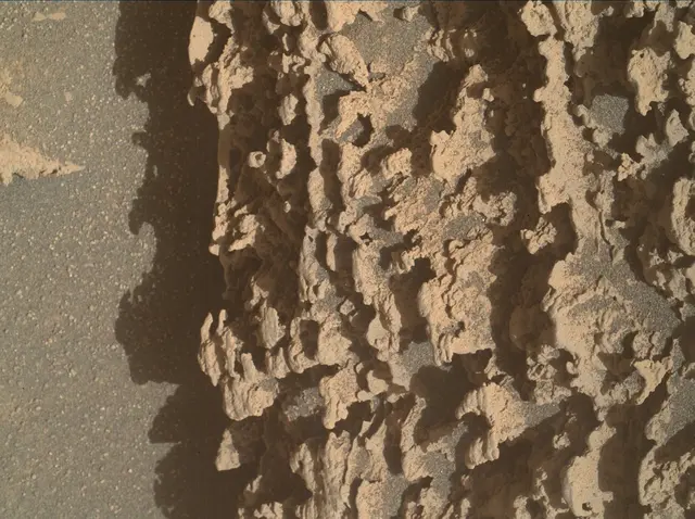 Sol 3599: Mars Hand Lens Imager (MAHLI)