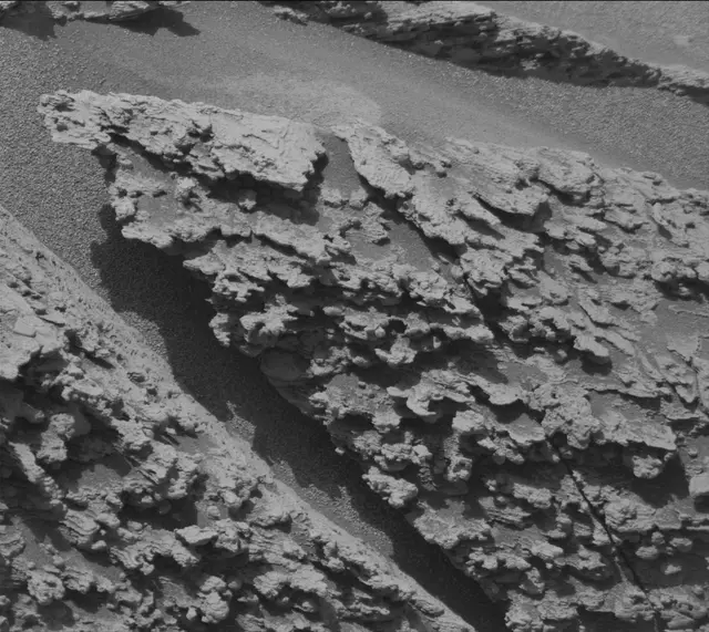 Sol 3600: Mast Camera (Mastcam)