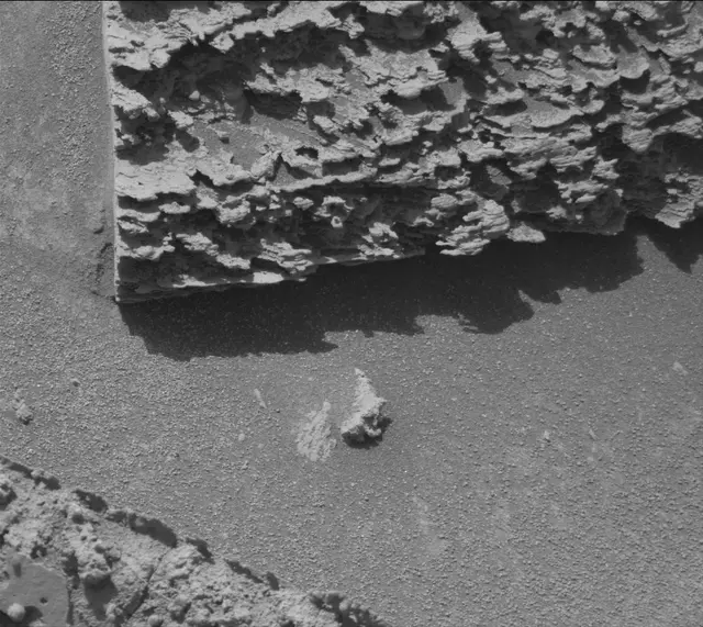 Sol 3600: Mast Camera (Mastcam)