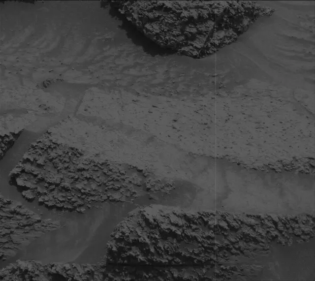 Sol 3601: Mast Camera (Mastcam)