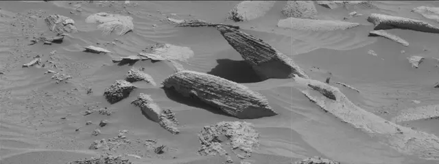Sol 3601: Mast Camera (Mastcam)