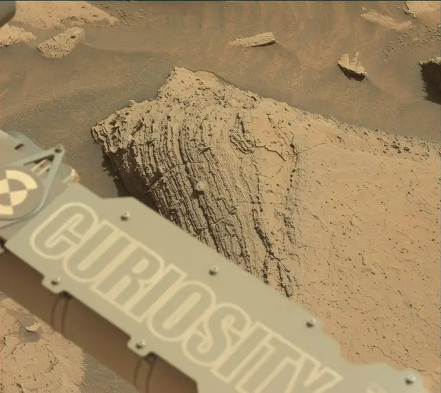 Sol 3601: Mast Camera (Mastcam)