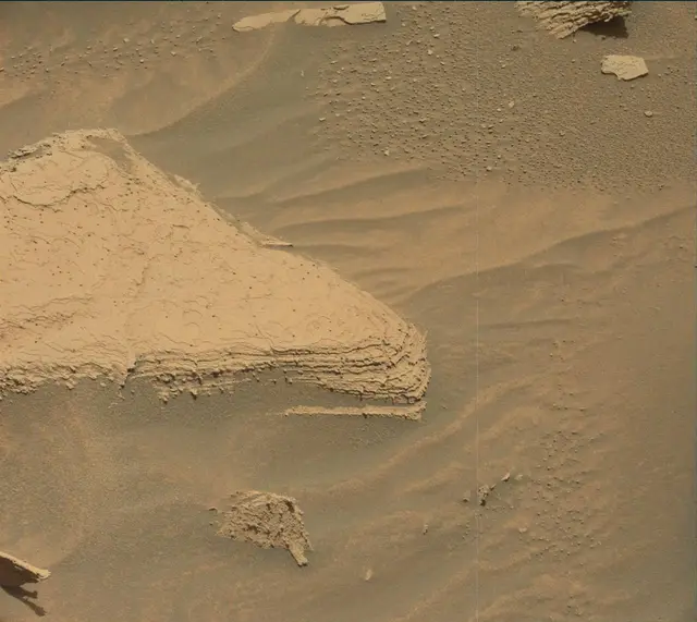 Sol 3601: Mast Camera (Mastcam)