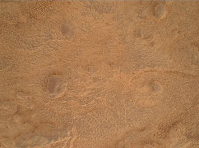Sol 3601: Mars Hand Lens Imager (MAHLI)