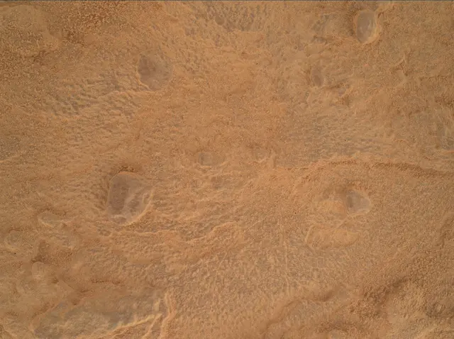 Sol 3601: Mars Hand Lens Imager (MAHLI)