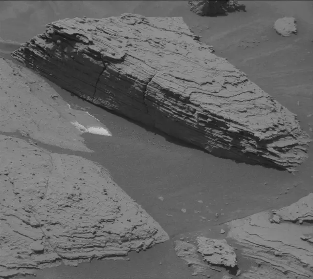 Sol 3602: Mast Camera (Mastcam)
