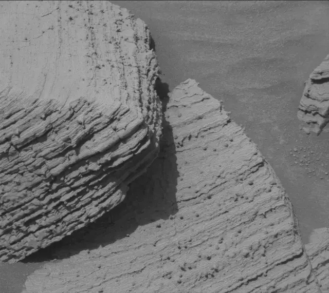 Sol 3602: Mast Camera (Mastcam)