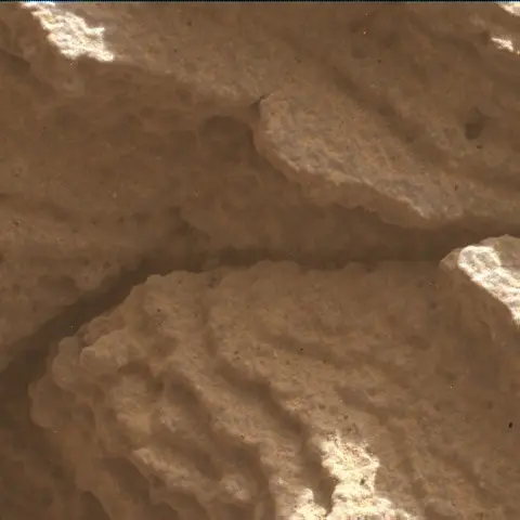 Sol 3603: Mars Hand Lens Imager (MAHLI)