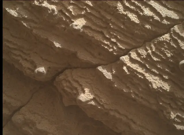 Sol 3603: Mars Hand Lens Imager (MAHLI)