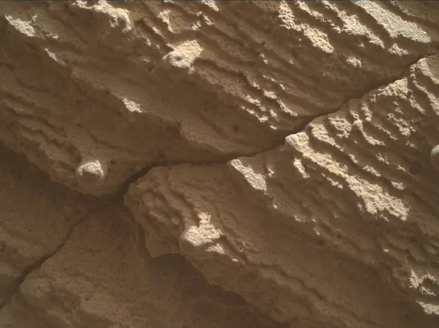 Sol 3603: Mars Hand Lens Imager (MAHLI)