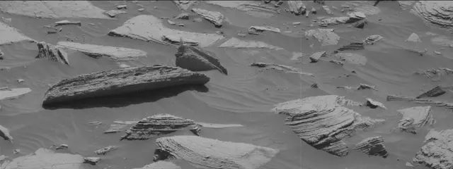 Sol 3605: Mast Camera (Mastcam)