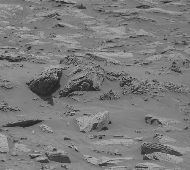 Sol 3605: Mast Camera (Mastcam)
