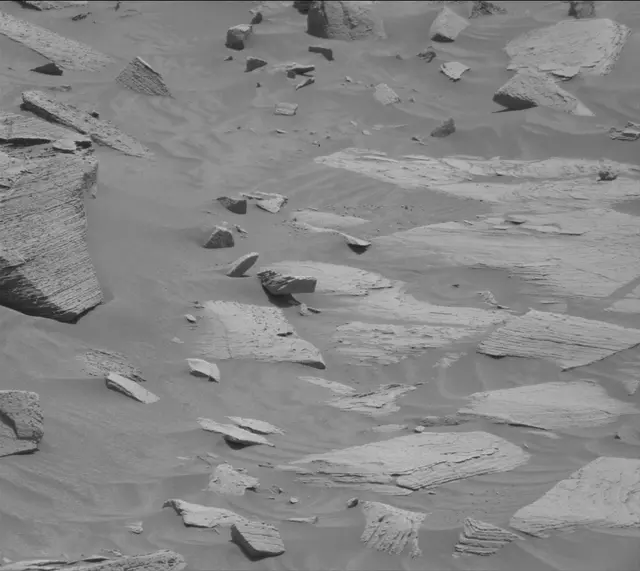 Sol 3605: Mast Camera (Mastcam)