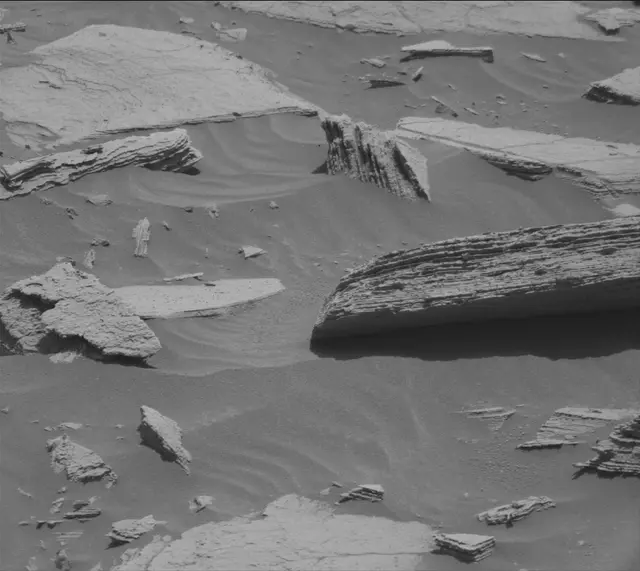 Sol 3605: Mast Camera (Mastcam)