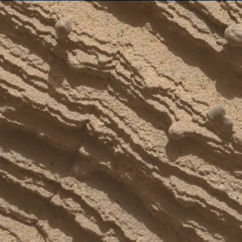 Sol 3605: Mars Hand Lens Imager (MAHLI)