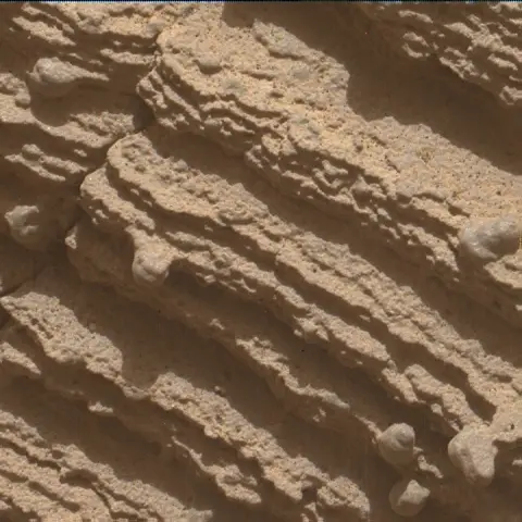 Sol 3605: Mars Hand Lens Imager (MAHLI)