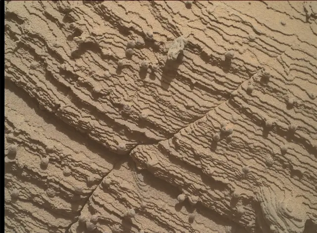 Sol 3605: Mars Hand Lens Imager (MAHLI)