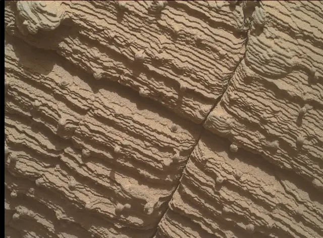 Sol 3605: Mars Hand Lens Imager (MAHLI)