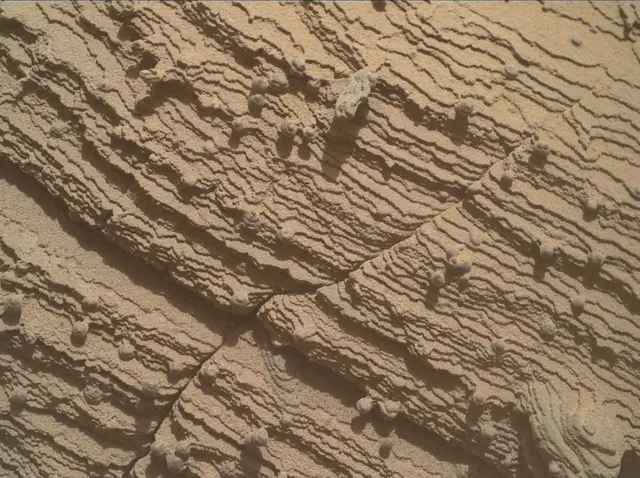 Sol 3605: Mars Hand Lens Imager (MAHLI)
