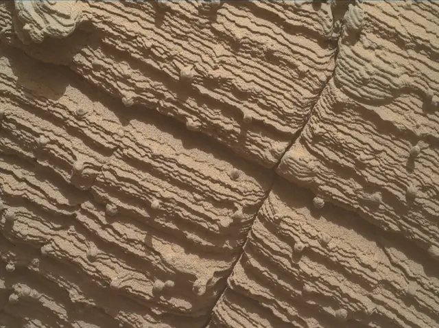 Sol 3605: Mars Hand Lens Imager (MAHLI)