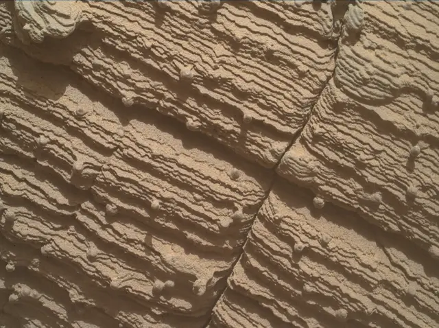 Sol 3605: Mars Hand Lens Imager (MAHLI)