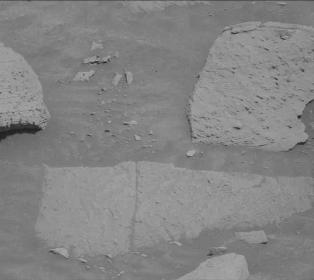 Sol 3606: Mast Camera (Mastcam)