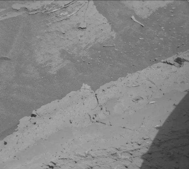 Sol 3606: Mast Camera (Mastcam)