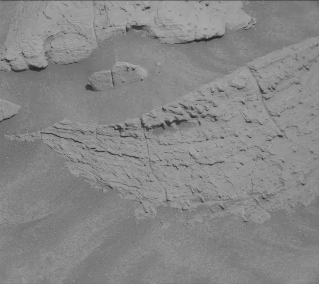 Sol 3606: Mast Camera (Mastcam)