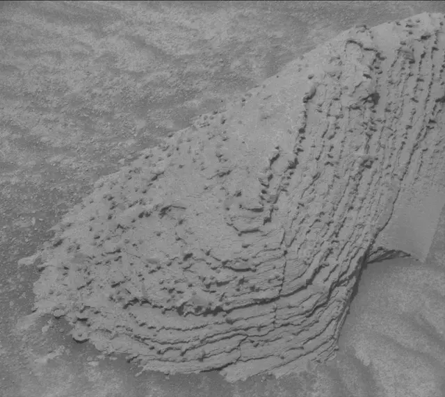 Sol 3606: Mast Camera (Mastcam)