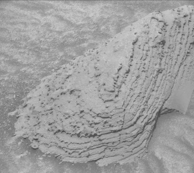 Sol 3606: Mast Camera (Mastcam)
