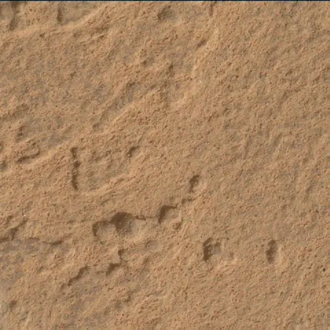 Sol 3607: Mars Hand Lens Imager (MAHLI)