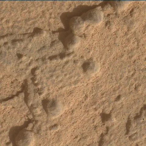 Sol 3607: Mars Hand Lens Imager (MAHLI)