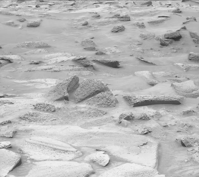 Sol 3608: Mast Camera (Mastcam)