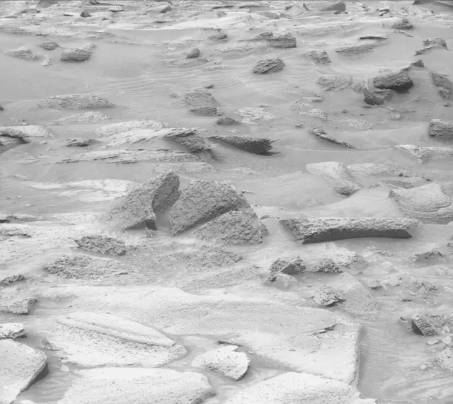 Sol 3608: Mast Camera (Mastcam)