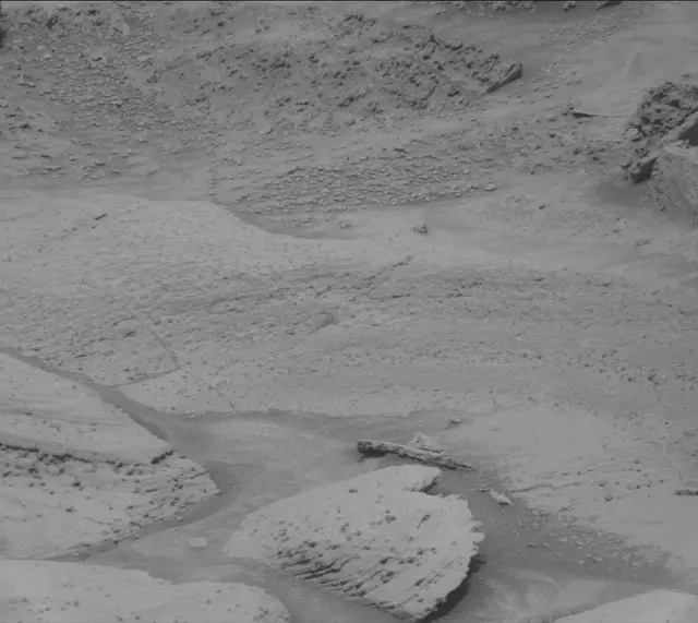 Sol 3608: Mast Camera (Mastcam)