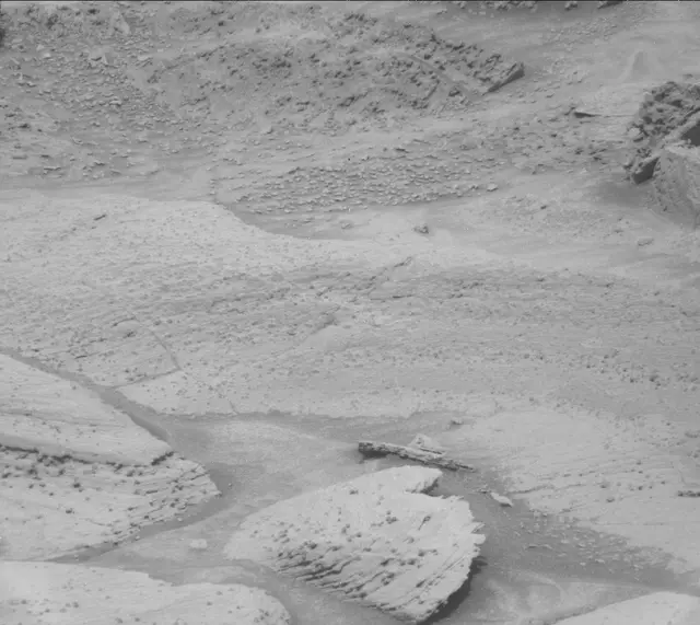 Sol 3608: Mast Camera (Mastcam)