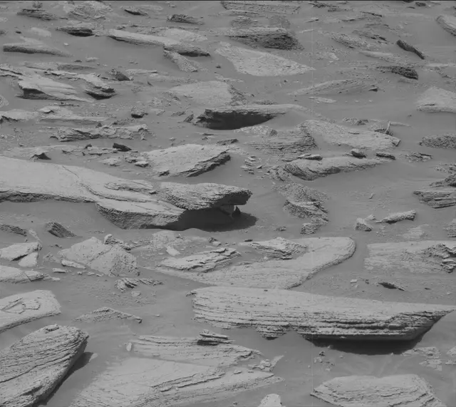 Sol 3609: Mast Camera (Mastcam)