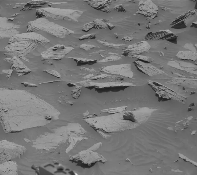 Sol 3609: Mast Camera (Mastcam)