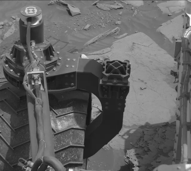 Sol 3609: Mast Camera (Mastcam)