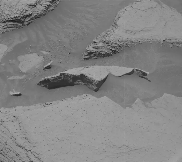 Sol 3609: Mast Camera (Mastcam)