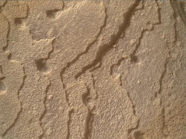 Sol 3609: Mars Hand Lens Imager (MAHLI)