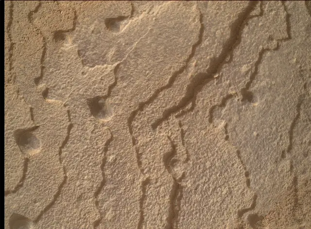 Sol 3609: Mars Hand Lens Imager (MAHLI)