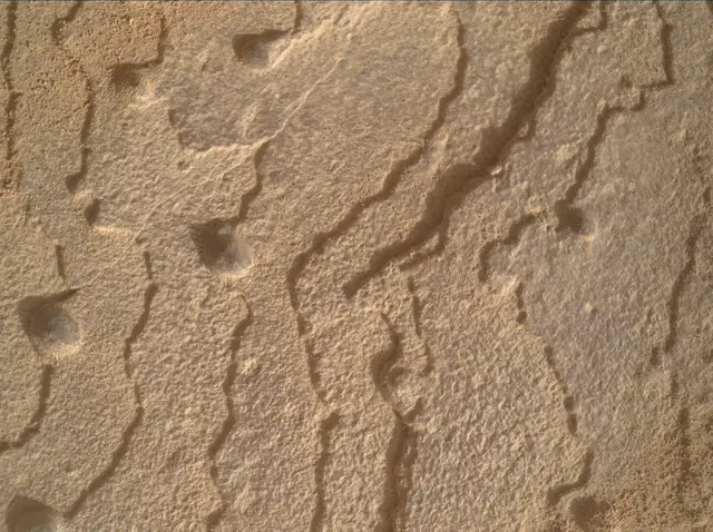 Sol 3609: Mars Hand Lens Imager (MAHLI)