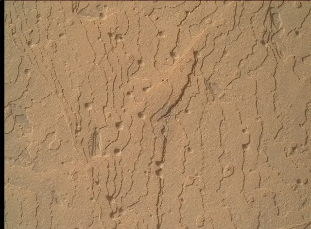 Sol 3609: Mars Hand Lens Imager (MAHLI)